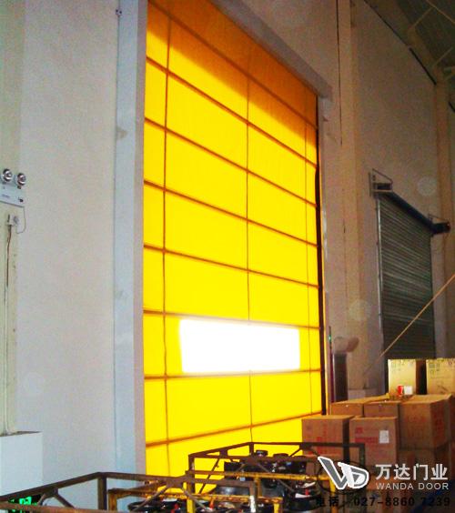 长泰工厂堆积门